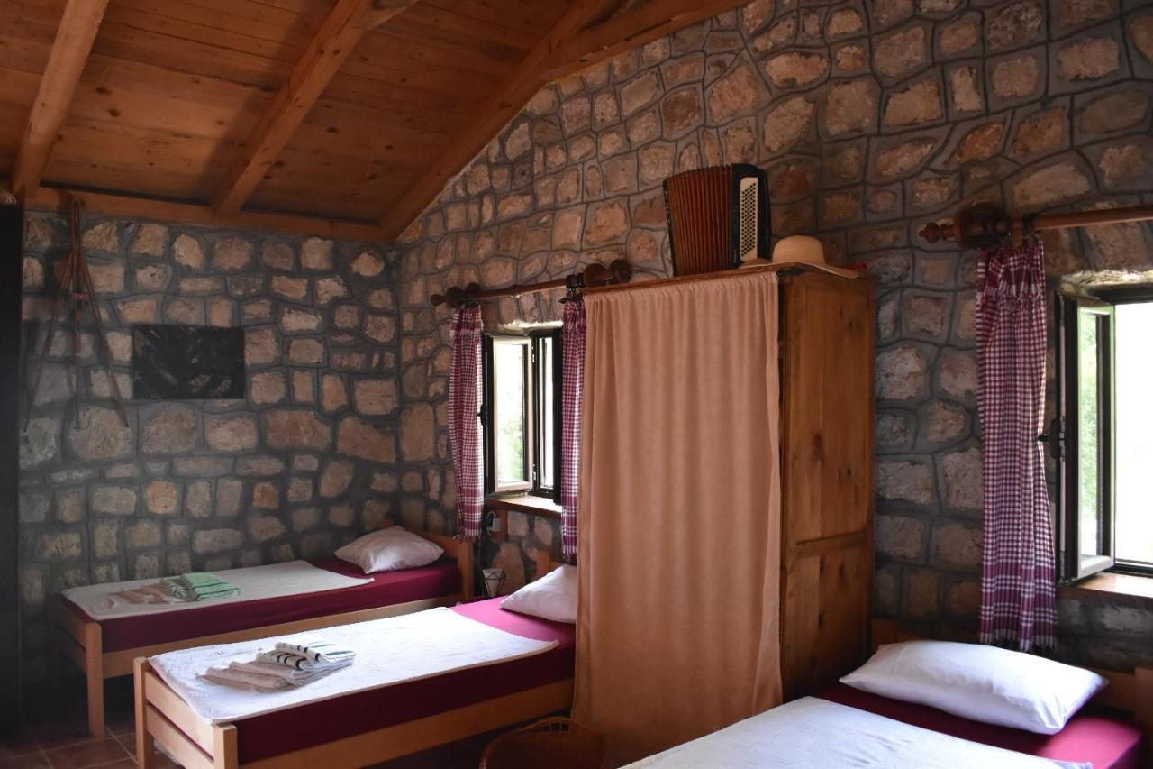 Rent House Orahovo Villa Virpazar Exteriör bild