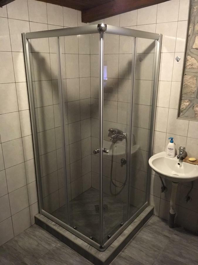 Rent House Orahovo Villa Virpazar Exteriör bild